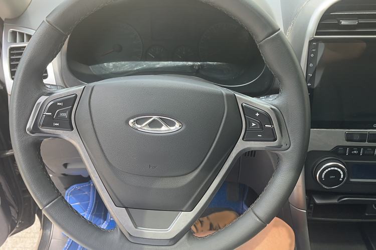 Used Chery Tiggo 3 2015 1.6L Manual Zhishang Commemorative Edition Interior 7