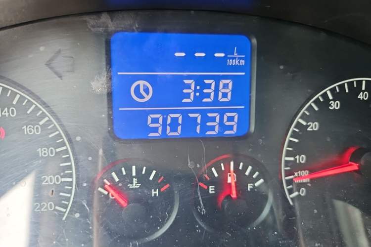 Used Chery Tiggo 3 2015 1.6L Manual Zhishang Sport Edition Odometer Close Up