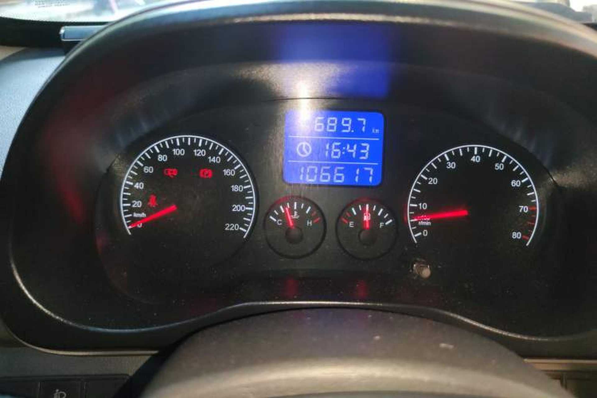 Used Chery Tiggo 3 2015 1.6L Manual Zhishang Sport Edition Odometer Close Up