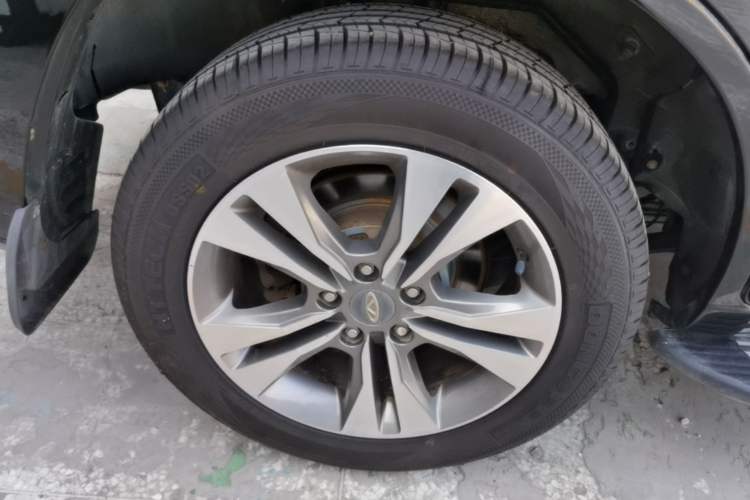 Used Chery Tiggo 3 2015 1.6L CVT ZhiShang Commemorative Edition Right Rear Wheel Hub