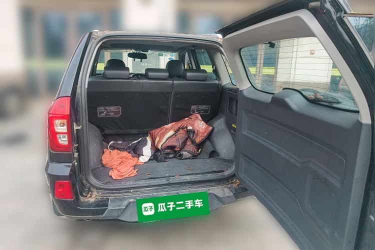 Used Chery Tiggo 3 2015 1.6L Manual Zhishang Sport Edition Trunk