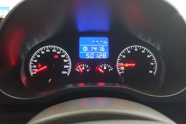 Used Chery Tiggo 3 2015 1.6L Manual Zhishang Commemorative Edition Instrument Cluster