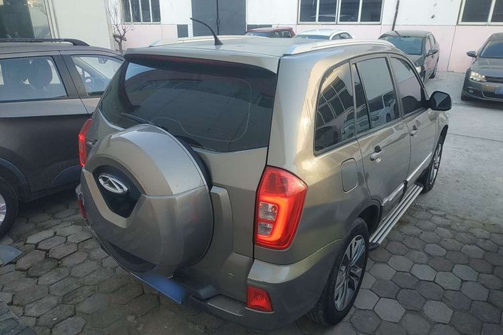 Used Chery Tiggo 3 2015 1.6L Manual Zhishang Commemorative Edition Rear Right 45 Deg