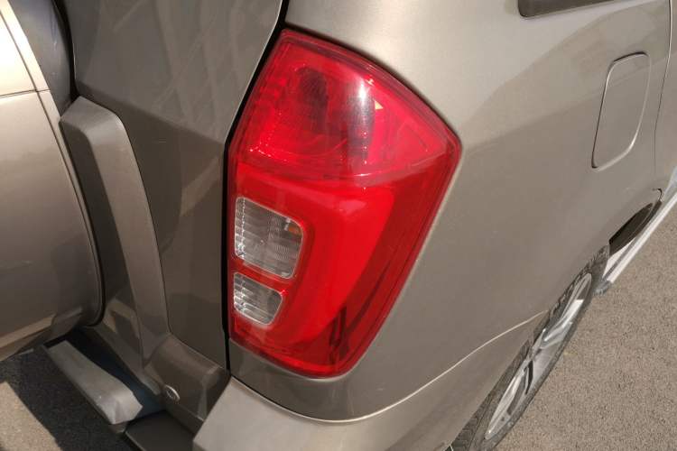 Used Chery Tiggo 3 2015 1.6L Manual Zhishang Sport Edition Right Rear Taillight