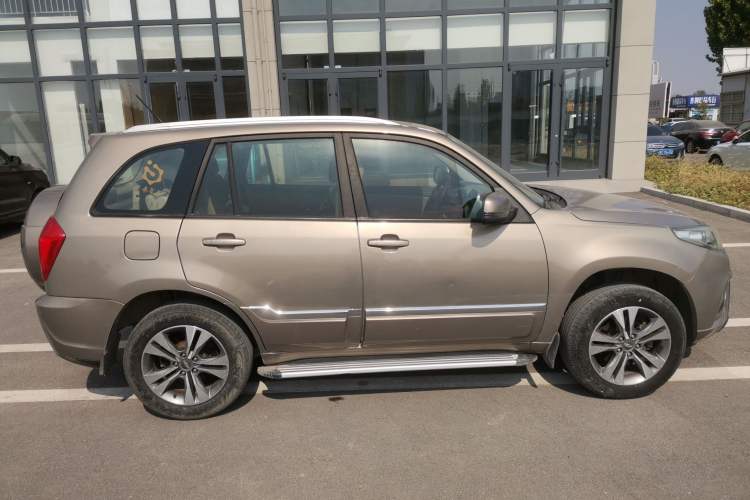 Used Chery Tiggo 3 2015 1.6L Manual Zhishang Sport Edition Right Side