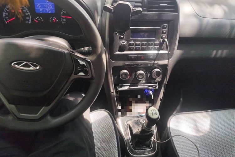 Used Chery Tiggo 3 2015 1.6L Manual Fashion Sport Edition Audio And AC Panel