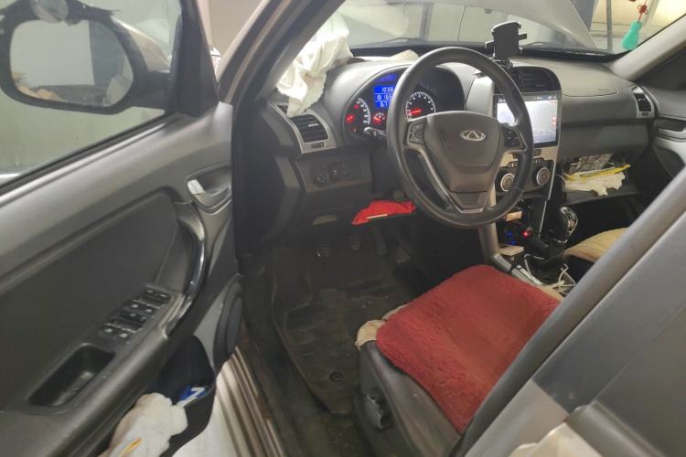 Used Chery Tiggo 3 2015 1.6L Manual Zhishang Commemorative Edition Driver Seat