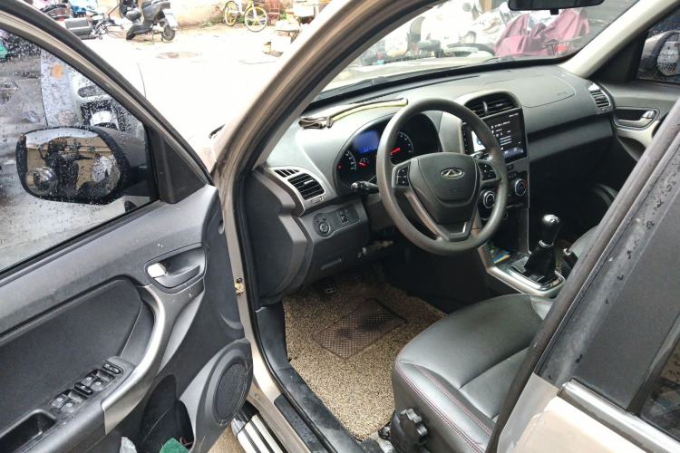 Used Chery Tiggo 3 2015 1.6L Manual Zhishang Sport Edition Driver Seat