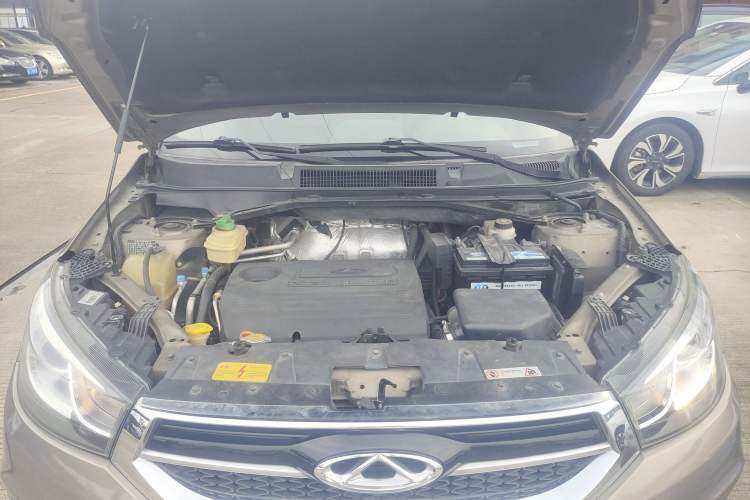 Used Chery Tiggo 3 2015 1.6L CVT ZhiShang Commemorative Edition Engine Bay