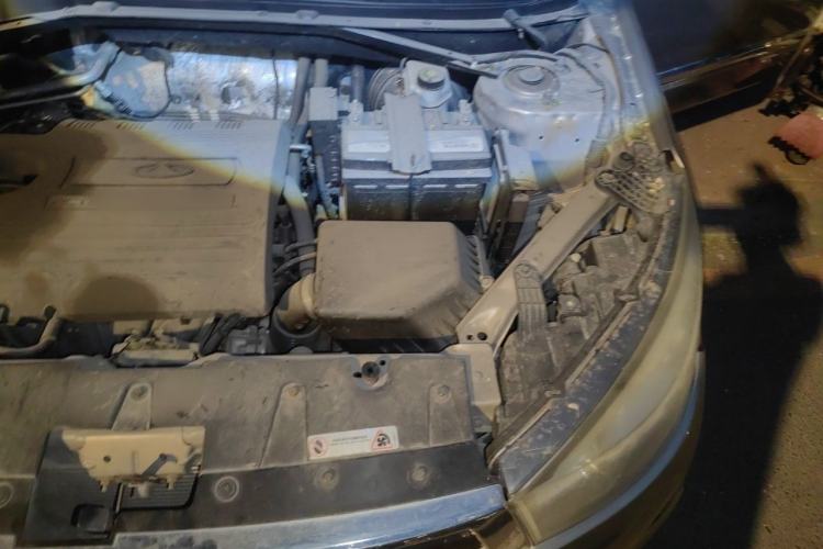 Used Chery Tiggo 3 2015 1.6L CVT ZhiShang Commemorative Edition Engine Bay Left