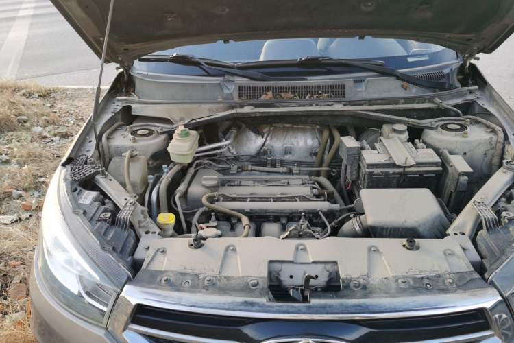 Used Chery Tiggo 3 2015 1.6L CVT Fashion Sport Edition Engine Bay Right