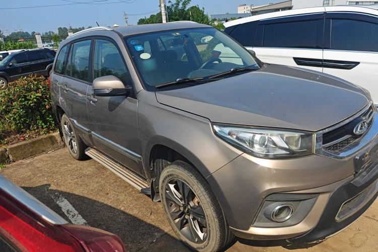 Used Chery Tiggo 3 2015 1.6L Manual Fashion Sport Edition Exterior 2