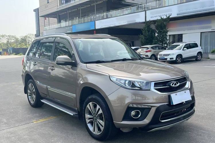 Used Chery Tiggo 3 2015 1.6L CVT ZhiShang Commemorative Edition Front Right 45 Deg