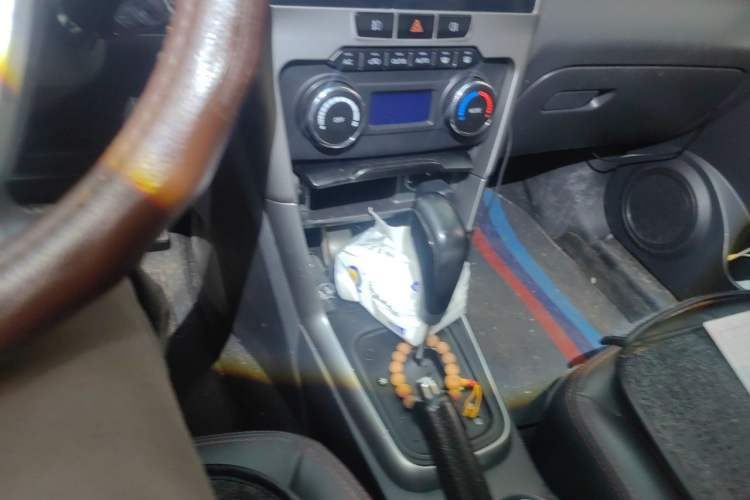 Used Chery Tiggo 3 2015 1.6L CVT ZhiShang Commemorative Edition Gear Lever