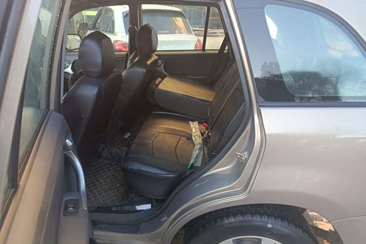 Used Chery Tiggo 3 2015 1.6L CVT Fashion Sport Edition Interior 4
