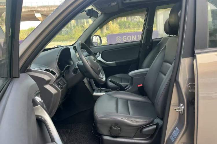 Used Chery Tiggo 3 2015 1.6L CVT ZhiShang Commemorative Edition Left Front Seat