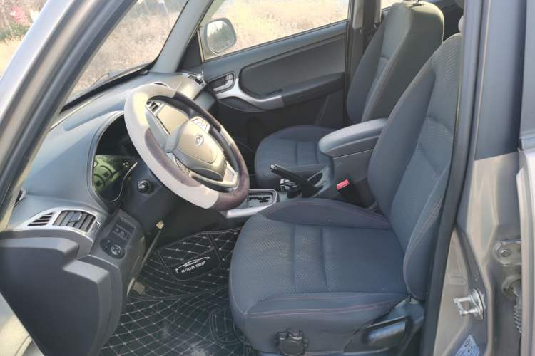 Used Chery Tiggo 3 2015 1.6L CVT Fashion Sport Edition Left Front Seat