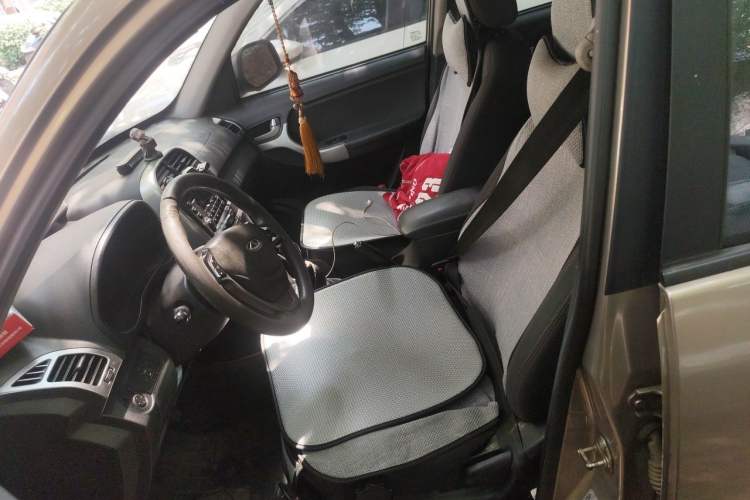 Used Chery Tiggo 3 2015 1.6L Manual Fashion Sport Edition Left Front Seat