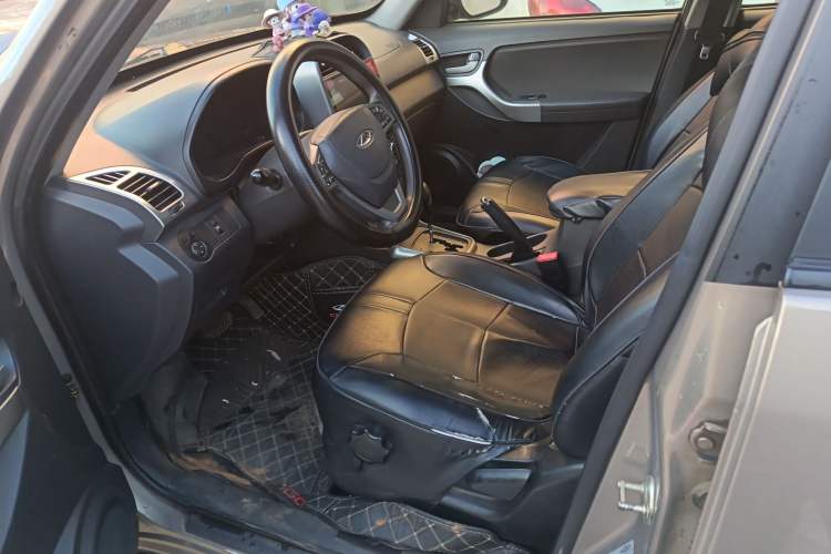 Used Chery Tiggo 3 2015 1.6L CVT Fashion Sport Edition Left Front Seat