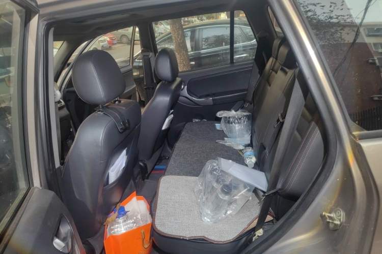 Used Chery Tiggo 3 2015 1.6L CVT ZhiShang Commemorative Edition Left Rear Seat