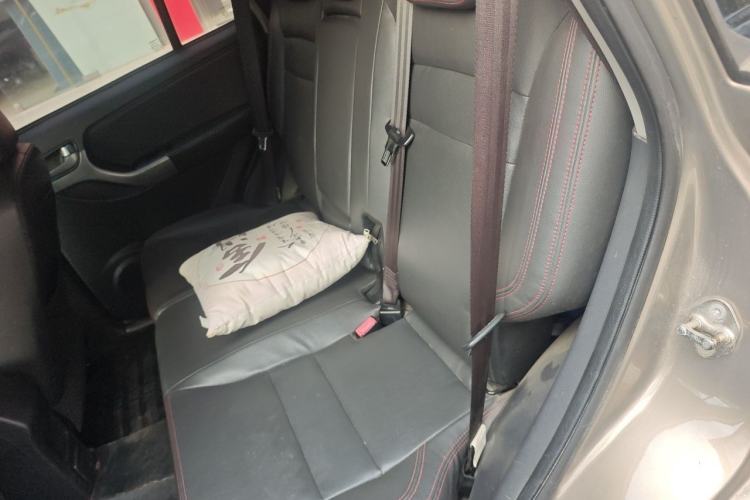 Used Chery Tiggo 3 2015 1.6L Manual Zhishang Sport Edition Left Rear Seat