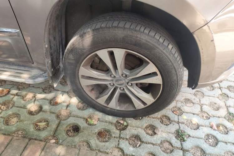 Used Chery Tiggo 3 2015 1.6L Manual Fashion Sport Edition Right Front Wheel Hub