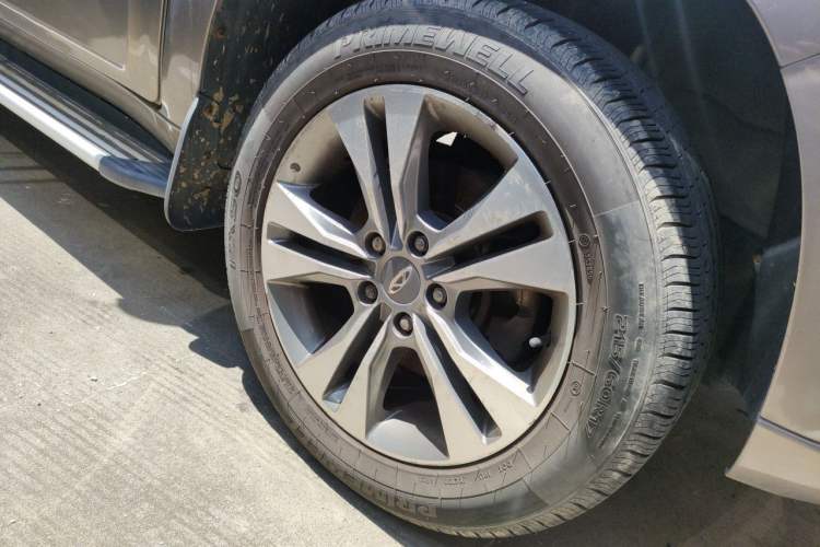 Used Chery Tiggo 3 2015 1.6L Manual Zhishang Sport Edition Right Front Wheel Hub