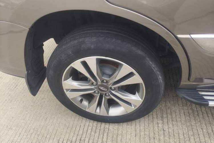 Used Chery Tiggo 3 2015 1.6L CVT ZhiShang Commemorative Edition Right Rear Wheel Hub
