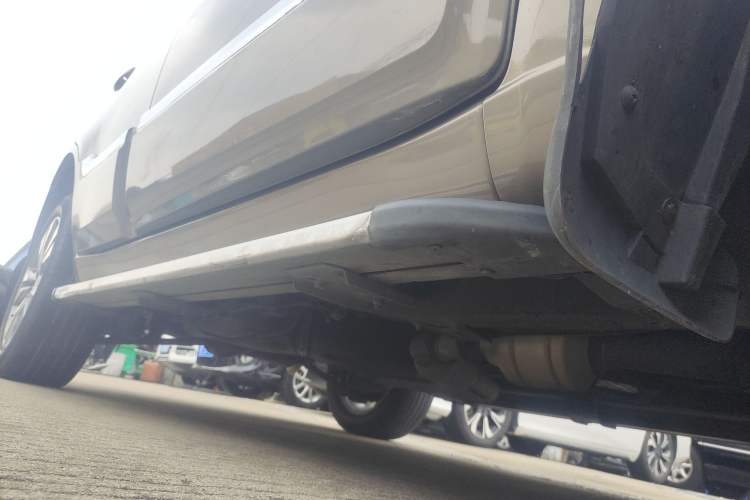 Used Chery Tiggo 3 2015 1.6L CVT ZhiShang Commemorative Edition Right Side Sill