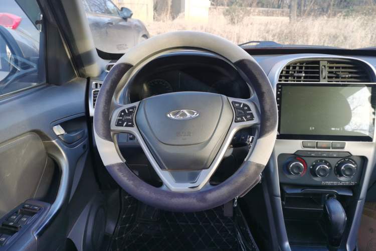 Used Chery Tiggo 3 2015 1.6L CVT Fashion Sport Edition Steering Wheel