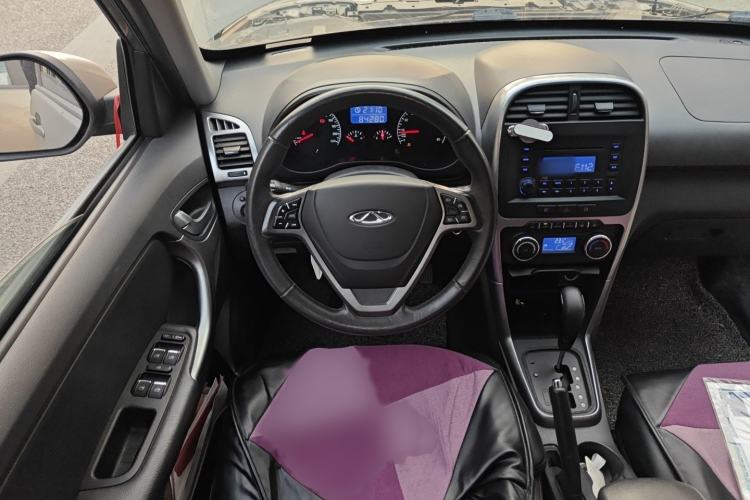 Used Chery Tiggo 3 2015 1.6L CVT ZhiShang Commemorative Edition Steering Wheel