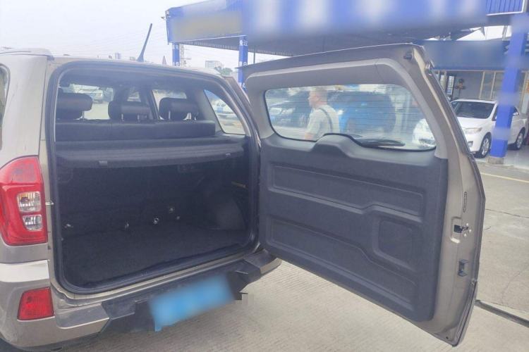 Used Chery Tiggo 3 2015 1.6L CVT ZhiShang Commemorative Edition Trunk