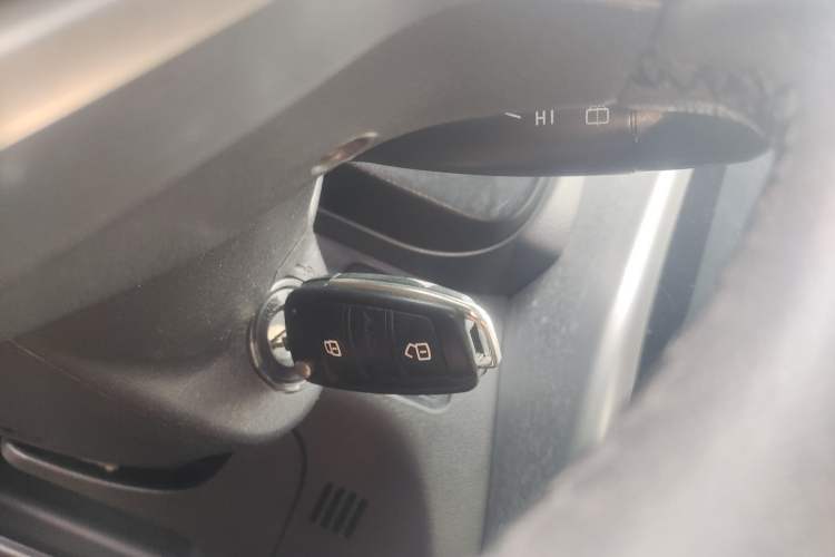 Used Chery Tiggo 3 2015 1.6L CVT ZhiShang Commemorative Edition Vehicle Key
