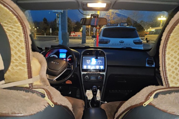 Used Chery Tiggo 3 2015 1.6L Manual Fashion Sport Edition Headliner