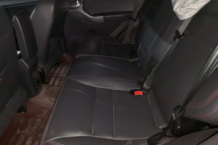 Used Chery Tiggo 3 2015 1.6L Manual Zhishang Sport Edition Left Rear Seat