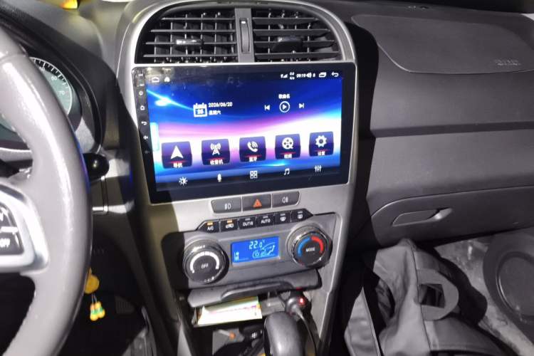 Used Chery Tiggo 3 2015 1.6L CVT ZhiShang Commemorative Edition Audio And AC Panel
