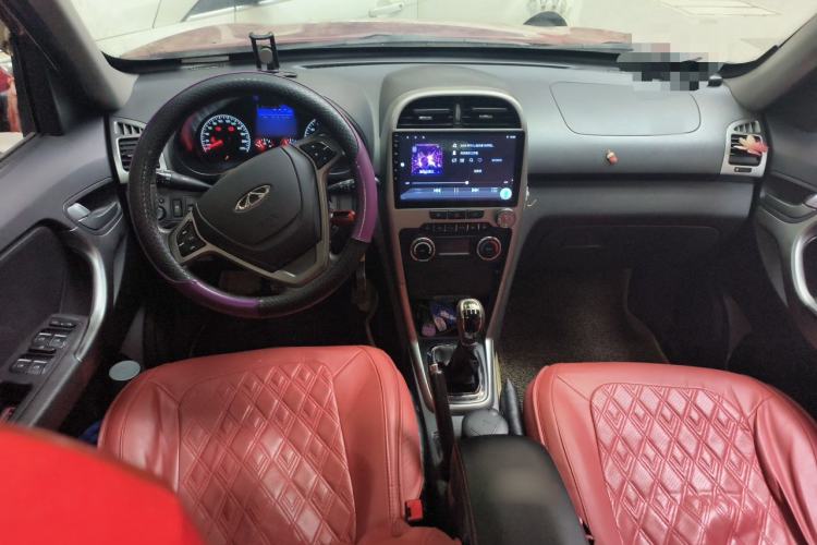 Used Chery Tiggo 3 2015 1.6L Manual Zhishang Commemorative Edition Center Console