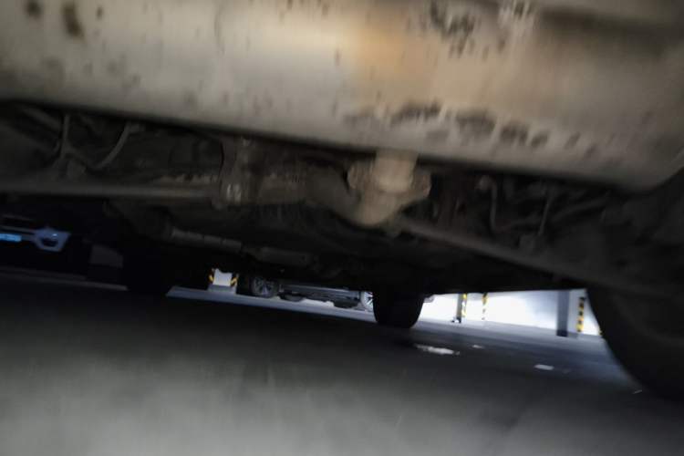 Used Chery Tiggo 3 2015 1.6L CVT ZhiShang Commemorative Edition Chassis Rear