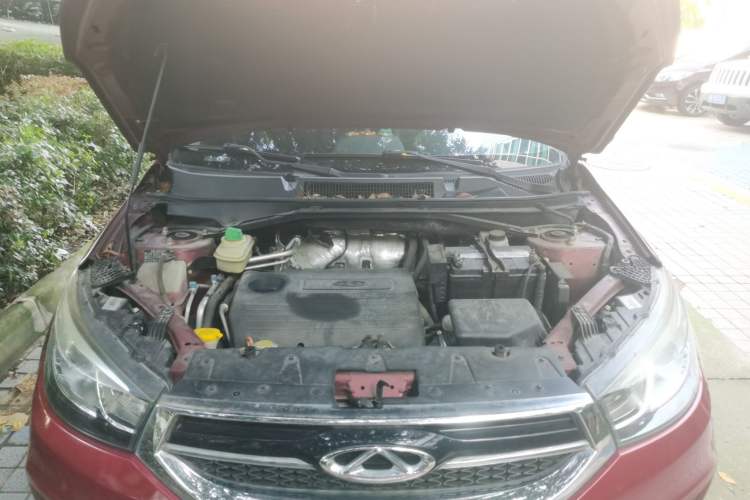 Used Chery Tiggo 3 2015 1.6L CVT ZhiShang Sport Edition Engine Bay