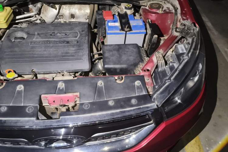 Used Chery Tiggo 3 2015 1.6L CVT ZhiShang Commemorative Edition Engine Bay Left