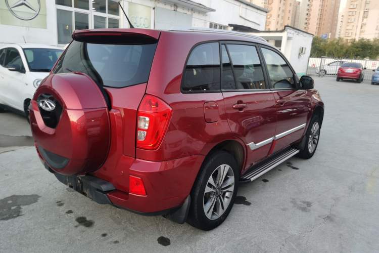 Used Chery Tiggo 3 2015 1.6L Manual Zhishang Commemorative Edition Exterior 4