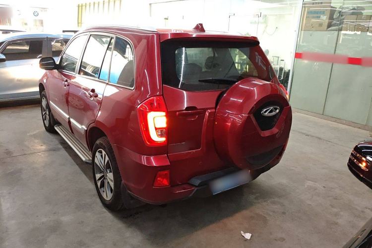 Used Chery Tiggo 3 2015 1.6L Manual Zhishang Commemorative Edition Exterior 4