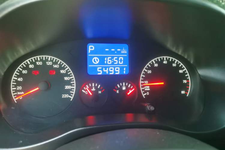 Used Chery Tiggo 3 2015 1.6L CVT ZhiShang Sport Edition Instrument Cluster