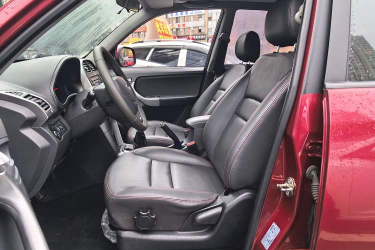 Used Chery Tiggo 3 2015 1.6L Manual Zhishang Commemorative Edition Left Front Seat