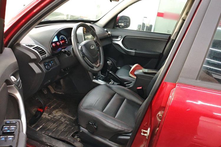 Used Chery Tiggo 3 2015 1.6L Manual Zhishang Commemorative Edition Left Front Seat