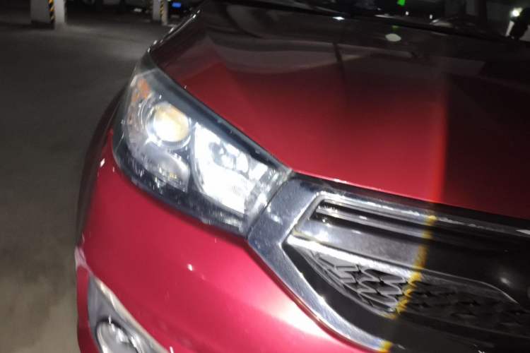 Used Chery Tiggo 3 2015 1.6L CVT ZhiShang Commemorative Edition Right Front Headlight