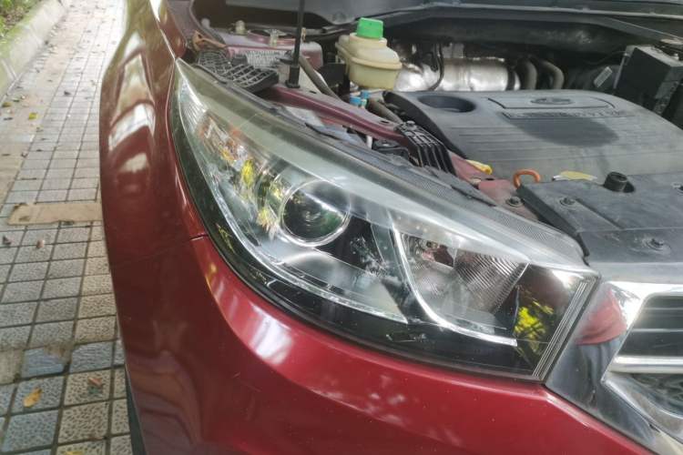 Used Chery Tiggo 3 2015 1.6L CVT ZhiShang Sport Edition Right Front Headlight