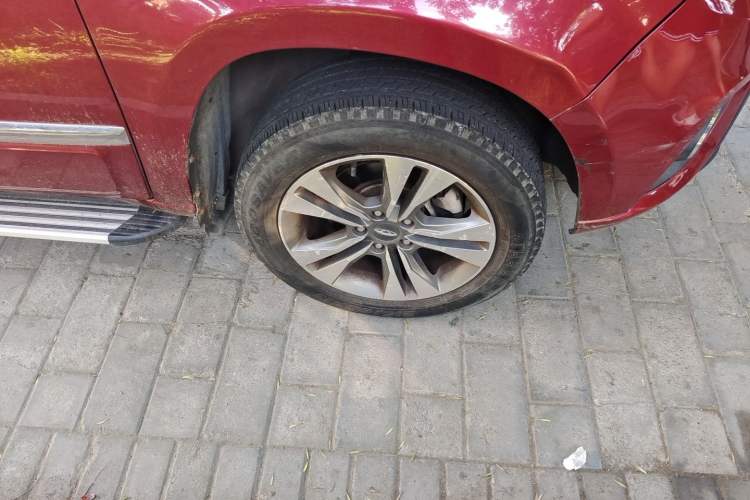 Used Chery Tiggo 3 2015 1.6L Manual Zhishang Sport Edition Right Front Wheel Hub