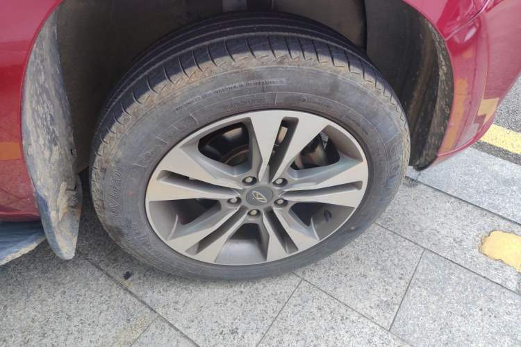 Used Chery Tiggo 3 2015 1.6L CVT Fashion Sport Edition Right Front Wheel Hub