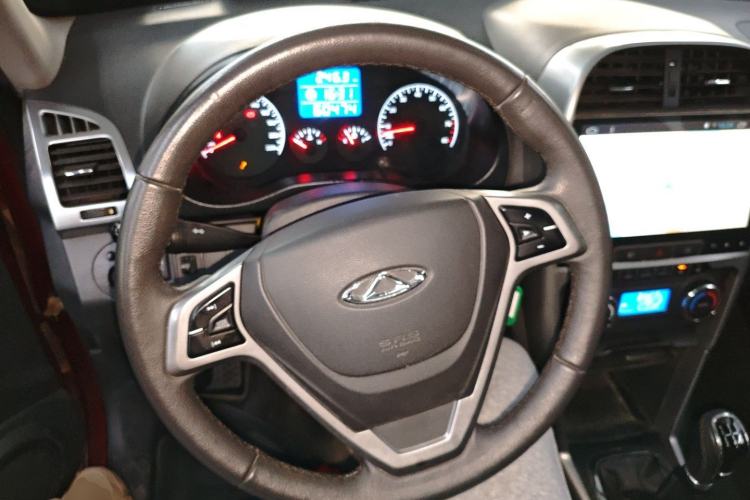 Used Chery Tiggo 3 2015 1.6L Manual Zhishang Commemorative Edition Steering Wheel